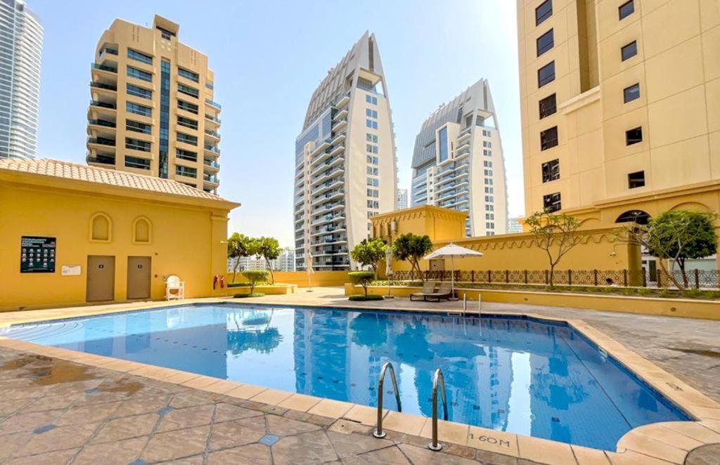 Royal Beach Residences 2 Dubai Exterior photo